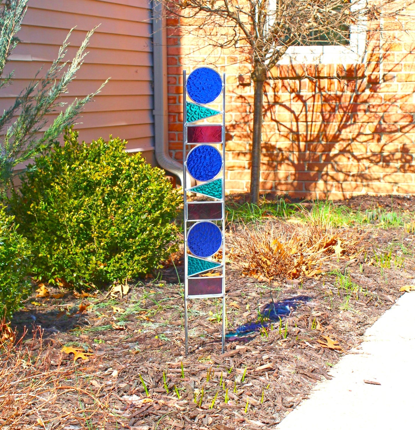 Geometric Shapes Glass Garden Art Stake. Unique colorful yard décor. Blue Peacock Purple.