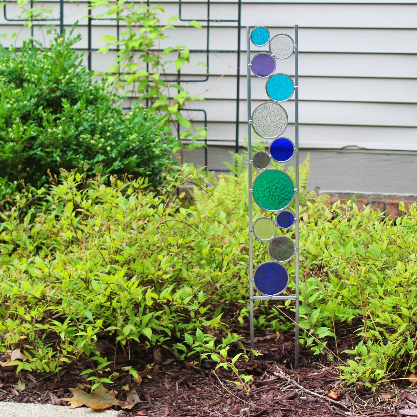 Glass Circle Garden Art Stake. Unique colorful yard décor. Peacock, Purple, Blue.