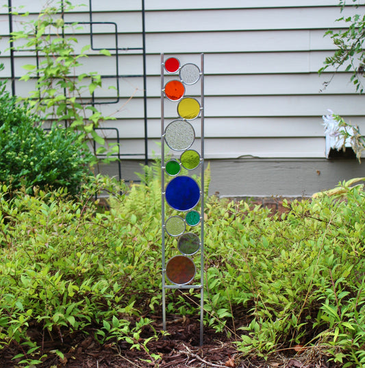 Glass Circle Garden Art Stake. Unique colorful yard décor. 9 Rainbow colors.
